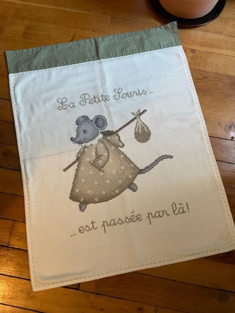 Fiche broderie "La souris"